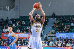 直播吧：威爾斯與遼寧仍在探討細(xì)節(jié) 但對(duì)最終簽約保持樂(lè)觀