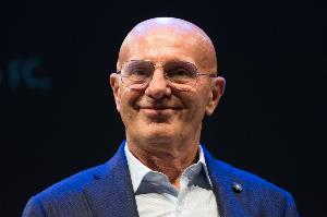 薩基分析歐冠首輪：阿賈克斯一直很難纏，我更擔心過渡期的國米