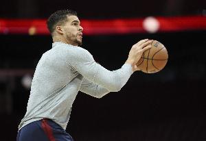 小波特：我曾是同齡人中的佼佼者 若無背傷打球?qū)ξ叶韵喈?dāng)輕松