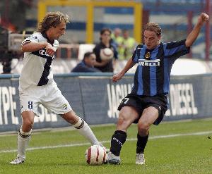 范德梅德：齊沃當(dāng)年是我的司機(jī) 國米和阿賈克斯都是我的摯愛