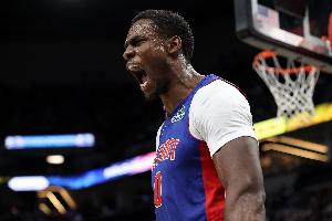 戈貝爾：杜倫有個光明的未來 他打球的方式和成熟的心態(tài)都很棒