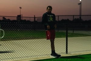 回應(yīng)爭(zhēng)議！特雷-楊曬訓(xùn)練照：人們更容易記住最近的事而忽略之前