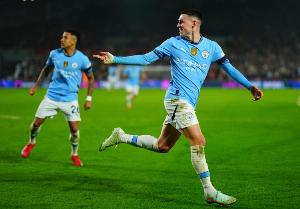 福登：哈蘭德似乎在不斷打破每項(xiàng)紀(jì)錄 德布勞內(nèi)永遠(yuǎn)是曼城傳奇