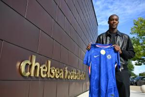 隊(duì)報(bào)：切爾西提前官宣埃梅加，避免和斯特拉斯堡進(jìn)歐戰(zhàn)轉(zhuǎn)會(huì)被叫停