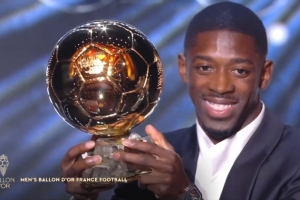 記者：巴黎在王子公園球場(chǎng)籌備慶典，慶祝登貝萊獲得金球獎(jiǎng)