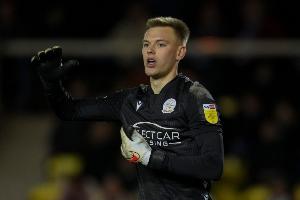 表現(xiàn)出色！對(duì)陣拜仁，阿森納外租門(mén)將卡爾-海因貢獻(xiàn)8次撲救