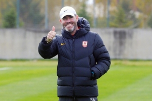 長春氣溫驟降 亞泰將士直面低溫備戰(zhàn)保級決戰(zhàn)