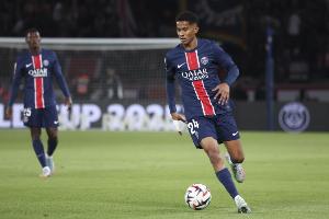 隊(duì)報(bào)：馬尤盧在上輪法甲大腿內(nèi)收肌疼痛，巴黎希望他下輪能復(fù)出