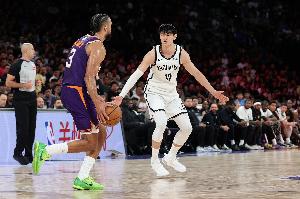 還好早有準備！北京男籃此前為曾凡博預注冊 今日小曾被籃網裁掉