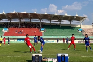 中乙聯(lián)賽第29輪，上海海港富盛經(jīng)開隊客場0-1廣東銘途隊