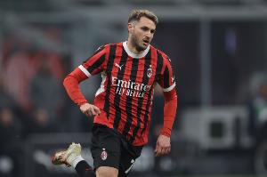 8場意甲0球！米體：阿萊格里不滿希門尼斯表現(xiàn)，或?qū)⑵涑废率装l(fā)