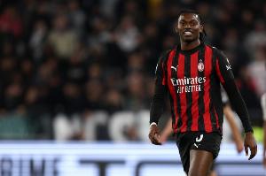 萊奧：阿萊格里幫了我很多，他很清楚如何指導(dǎo)我們這些年輕球員