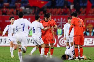 報(bào)復(fù)性染紅！直播吧：汪士欽已深刻反省，對(duì)不冷靜舉動(dòng)表達(dá)懊悔