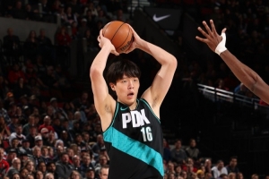 楊瀚森9分已創(chuàng)中國球員第5高！姚明最高狂砍40+！周琦填滿數(shù)據(jù)欄