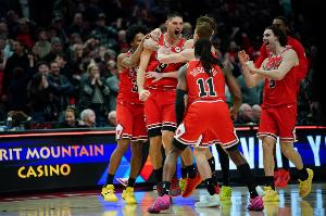 新賽季前30天聯(lián)盟出現(xiàn)6次壓哨絕殺 平05-06和14-15賽季的歷史紀錄