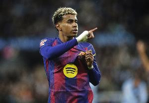 每體：亞馬爾ins沒關(guān)注梅西且不點(diǎn)贊，引發(fā)球迷對(duì)二人關(guān)系猜測(cè)