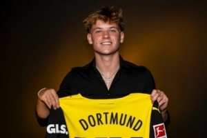 德天空：多特19歲前鋒科爾·坎貝爾希望冬窗離隊，多隊有意球員