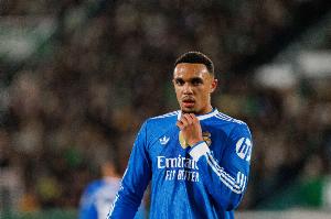 英媒：阿諾德受傷再次影響世界杯前景，圖赫爾首選是詹姆斯等人