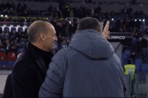 米體：阿萊格里賽前向拉齊奧助教揮手致意和解，兩人上周末曾爭執(zhí)