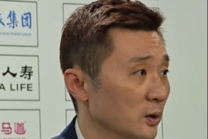 劉煒：前兩場(chǎng)在演練陣容 目前球隊(duì)陣容逐漸穩(wěn)定 此役找回新疆精神