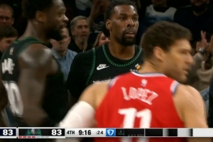 又要沉！里德傳射建功率森林狼反超打?？齑?盧手里僅剩1個(gè)暫停