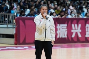 告別8號戰(zhàn)袍！單婉麗是浙江女籃“一人一城”的典范
