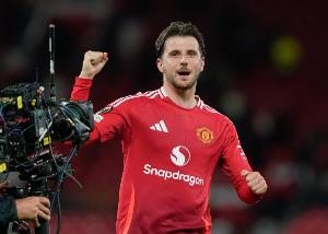 曼晚賽后評分：B費、芒特8分最高，卡塞米羅、姆伯莫、庫尼亞7分