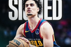 媒體人：新疆男籃新外援威爾·理查德森已經(jīng)抵達烏魯木齊