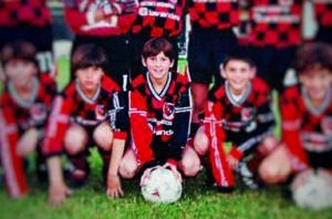 童年陰影??厄瓜多爾一門將：兒時(shí)對陣梅西，他1過5+把我也過了