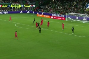 墨西哥絕平韓國！AC米蘭中鋒S-希門尼斯弧頂一腳兜射破門！