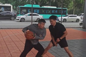 越來越看不懂了，該不會(huì)以后打籃球都不用運(yùn)球了吧??????