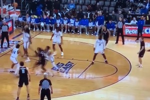 還能坐穩(wěn)首發(fā)嗎？克林根大學時期集錦！