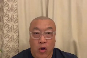 馬?。河袞|契奇+里夫斯，湖人不需要詹姆斯了！更需要有防守的人