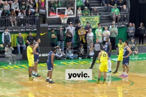 狀態(tài)不佳！林葳半場替補出戰(zhàn)6分鐘3投0中，僅靠罰球得到1分！