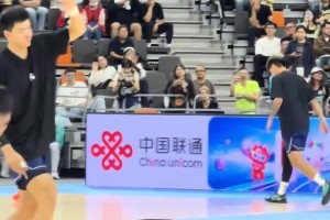 ??賽前熱身來(lái)了~