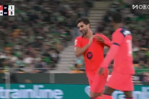 半場上演帽子戲法！費蘭弧頂遠(yuǎn)射折射變線入網(wǎng)！巴薩4-1貝蒂斯！